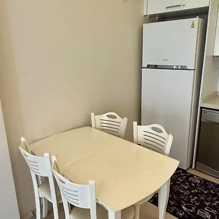 Your In The New Building With A Apartment *